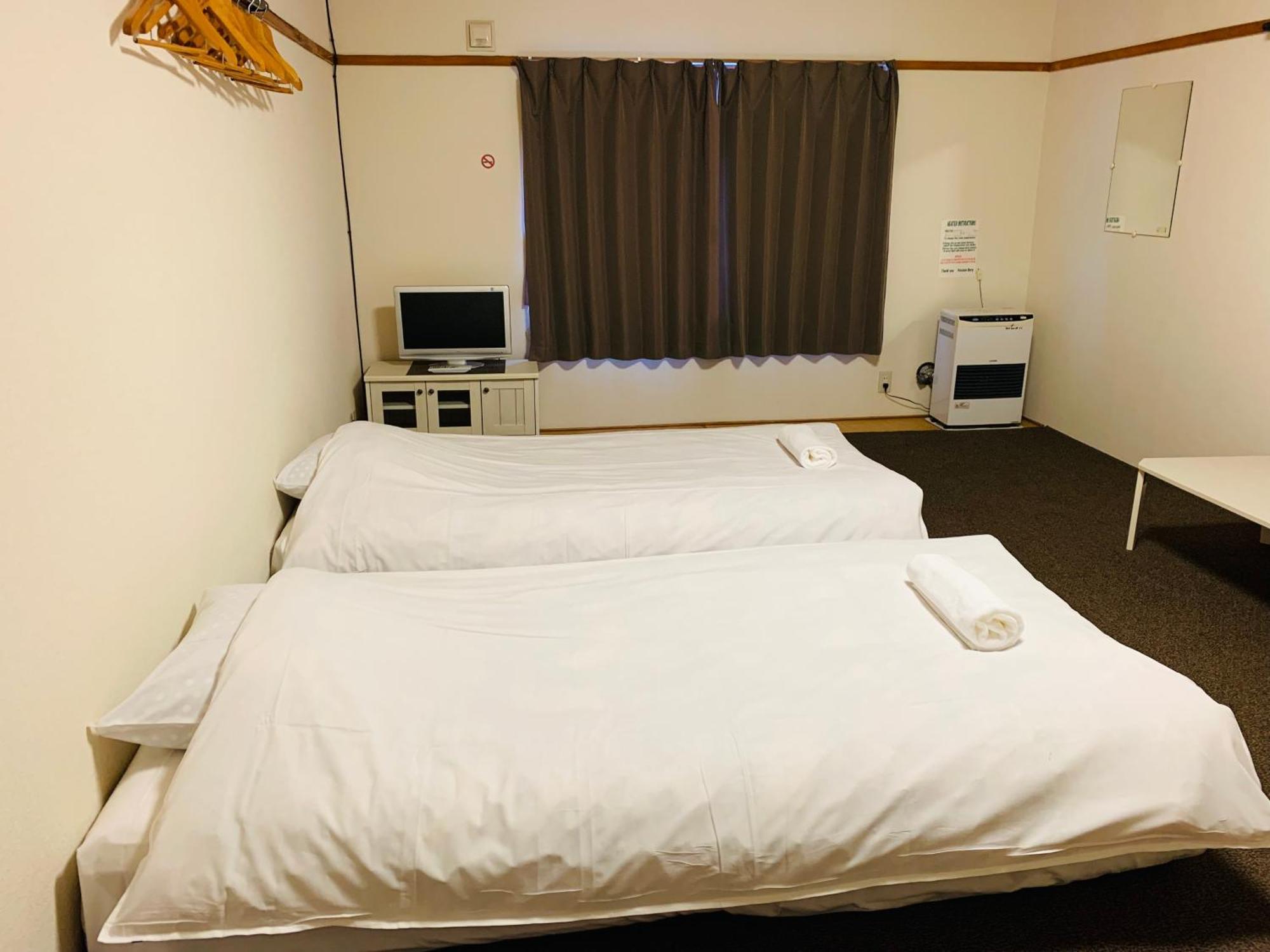 Pension Berg Niseko Exterior photo