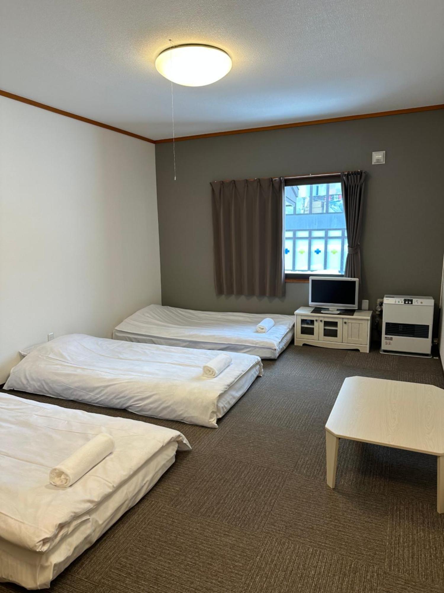 Pension Berg Niseko Exterior photo