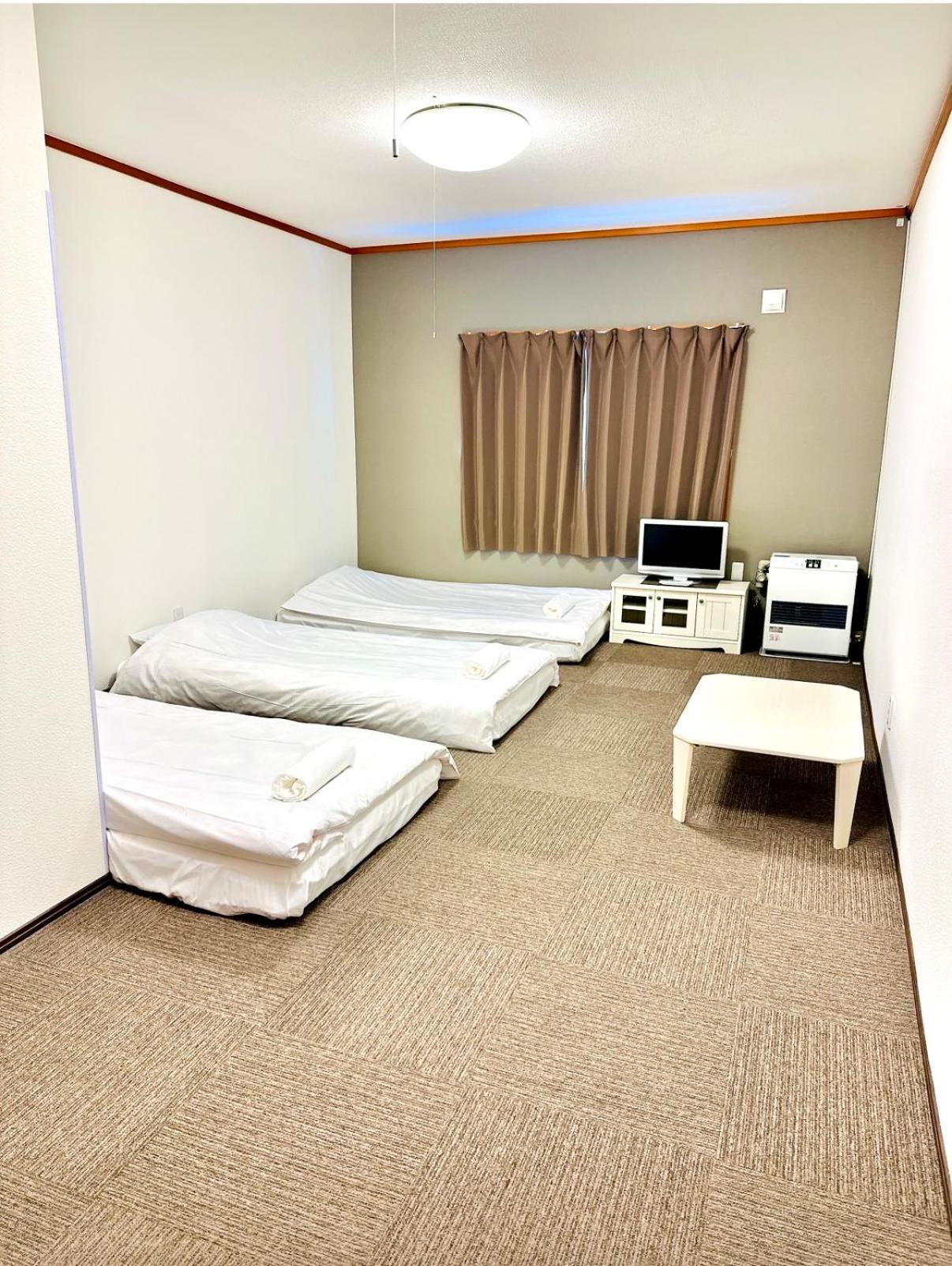Pension Berg Niseko Exterior photo